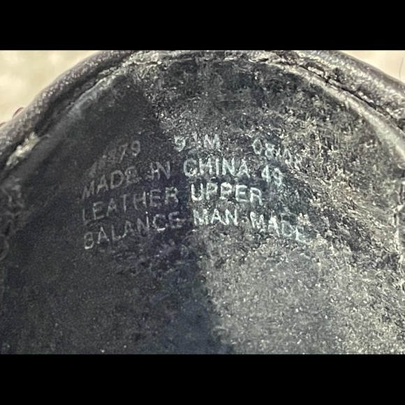 Clarks Black Learher Heeled Shoe - Picture 10 of 10